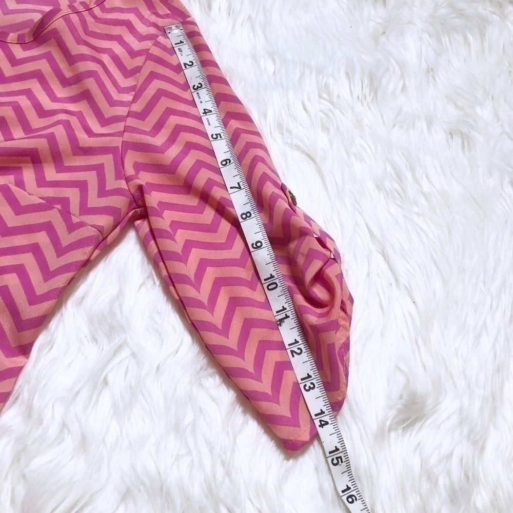 🦄2/$20 Anthro Needle & Thread Pink Chevron Blouse - Picture 3 of 5